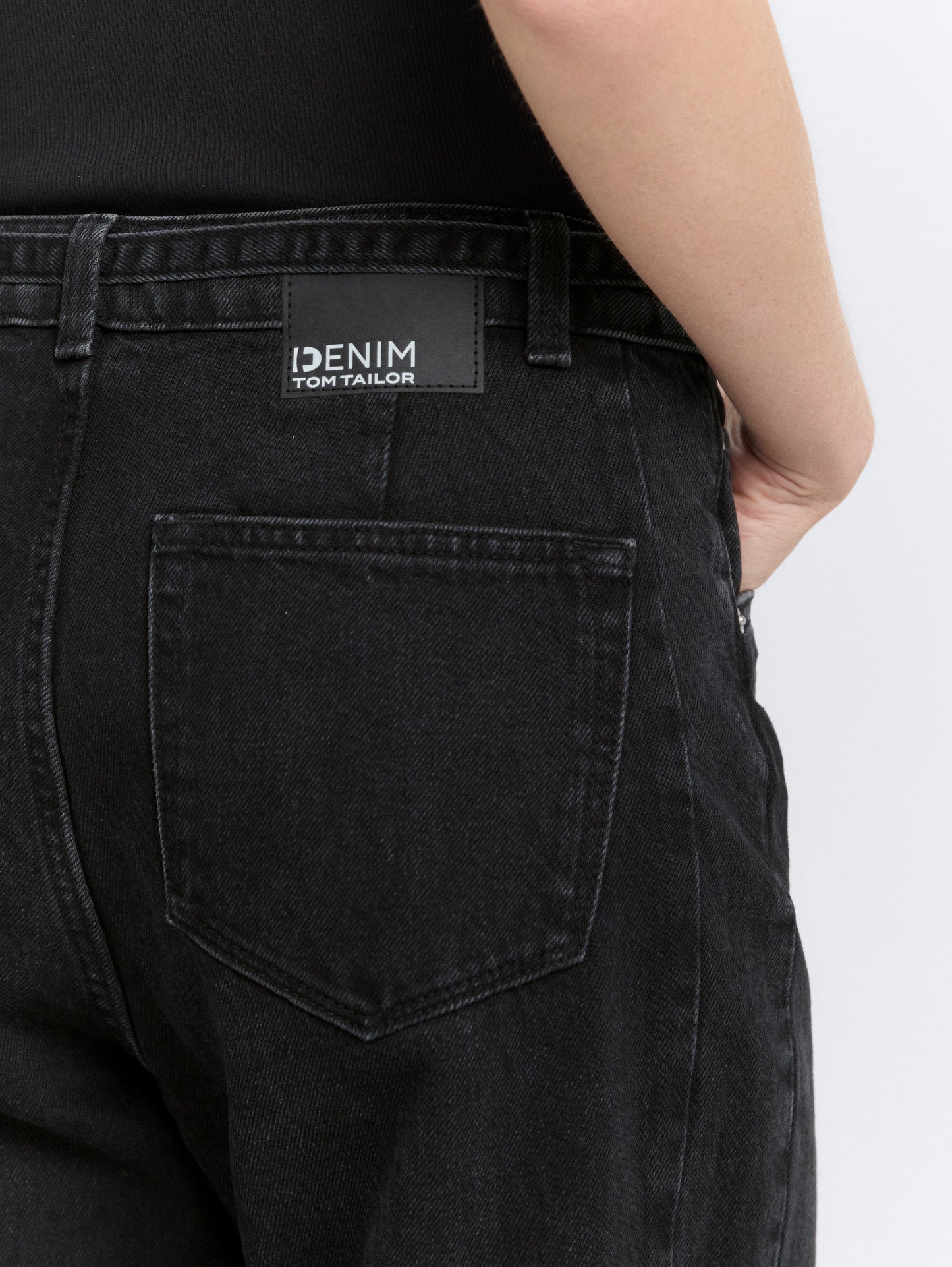 Jeans TTADEA barrel | Noir délavé