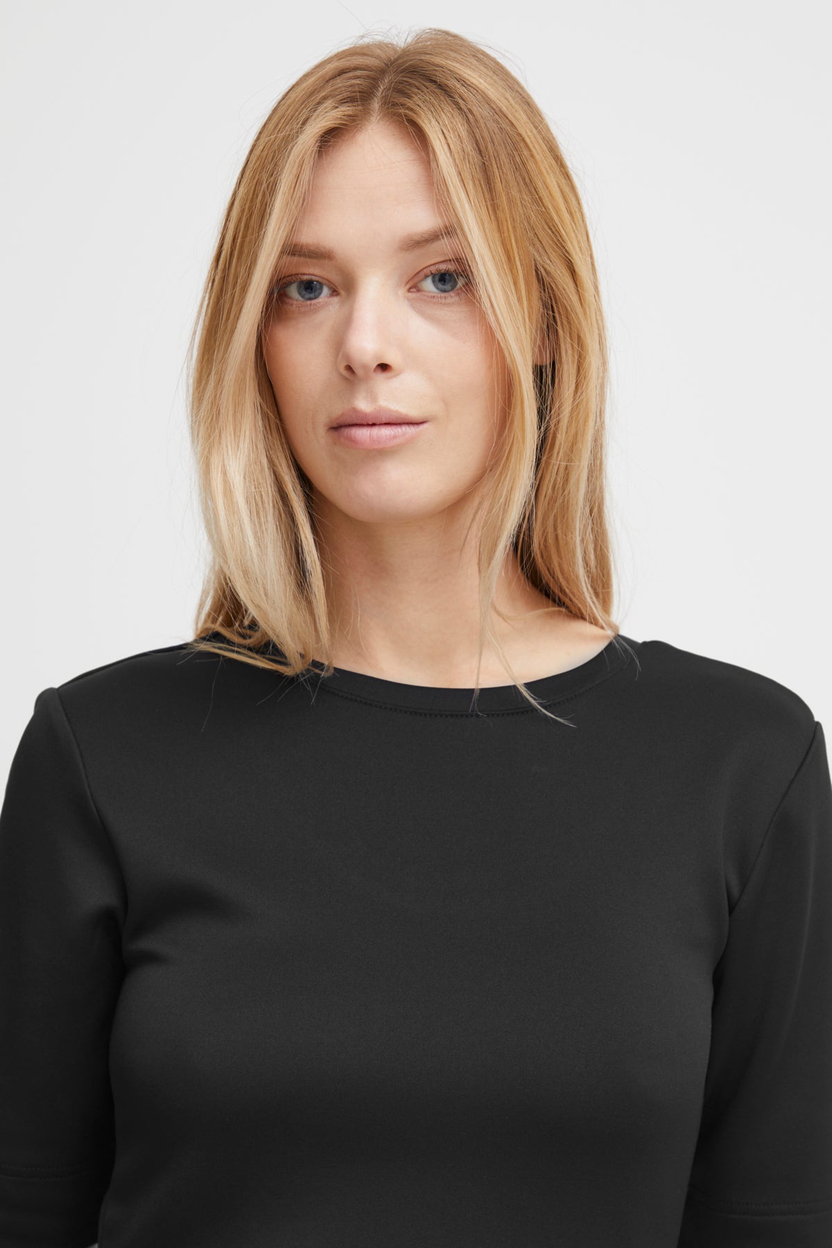 Robe Rini | Noire