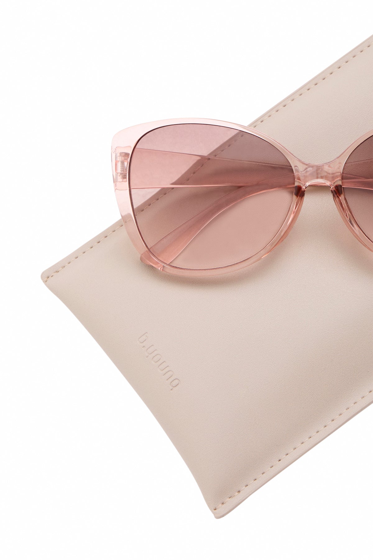 Lunette Wiya B.Young | Blush
