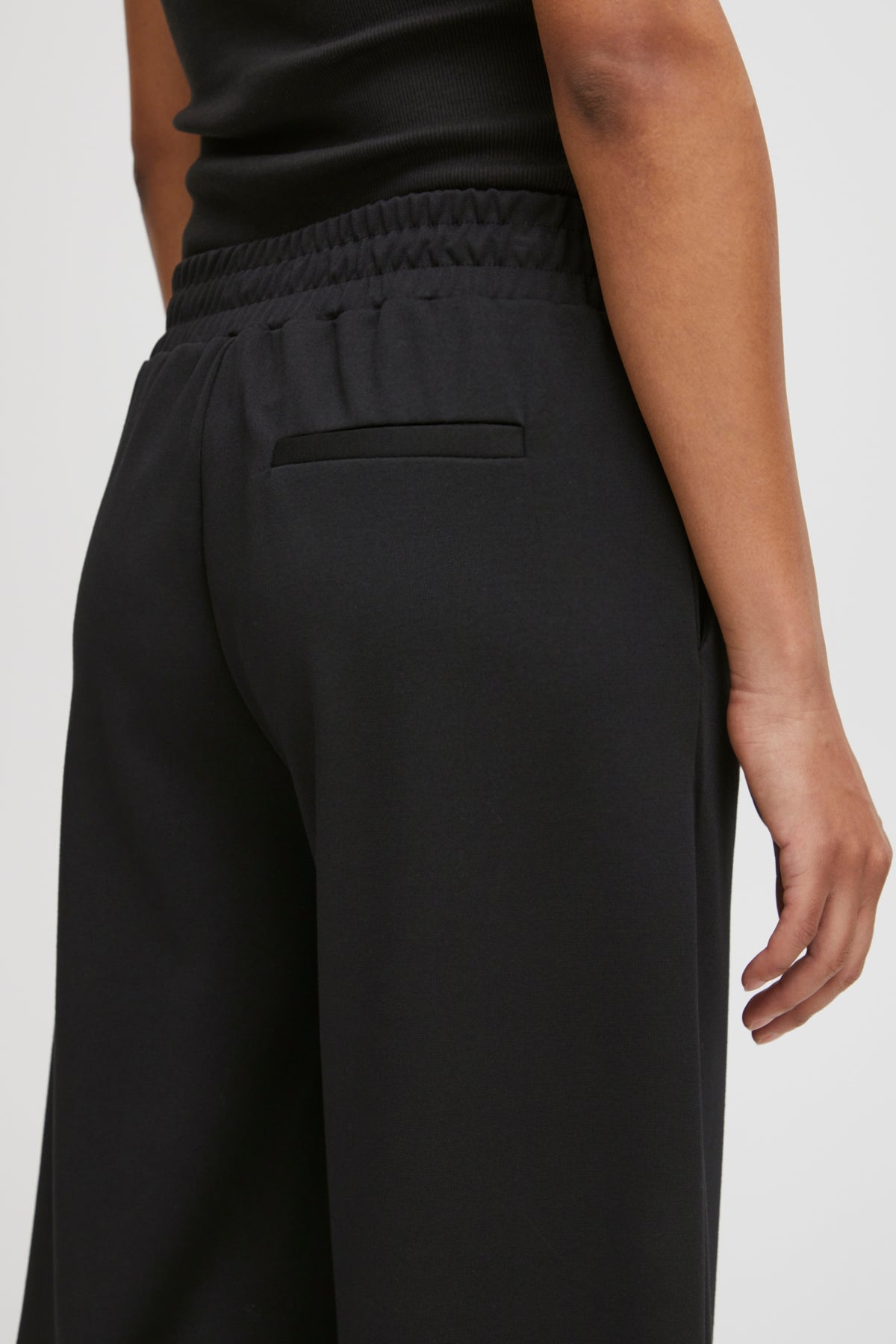 Pantalon Kate court large | Noir