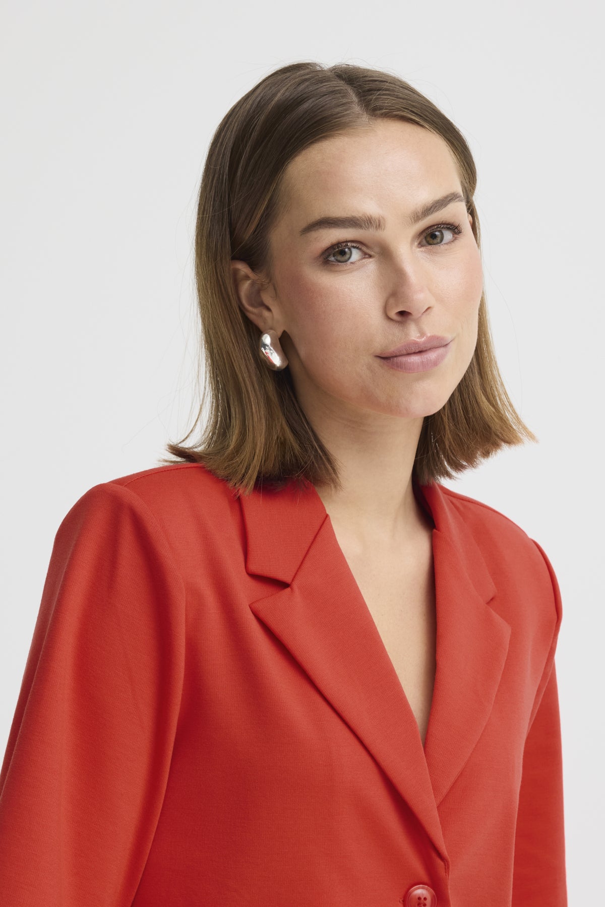 Veston Kate court | Poppy red