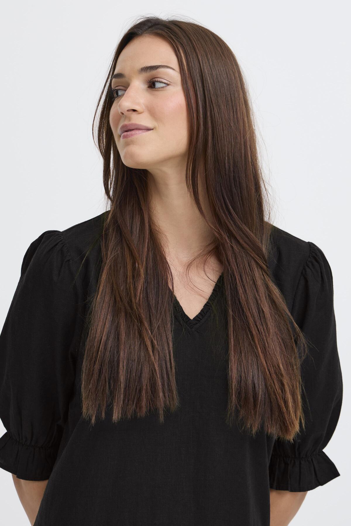 Robe Falakka - B.Young | Météorite