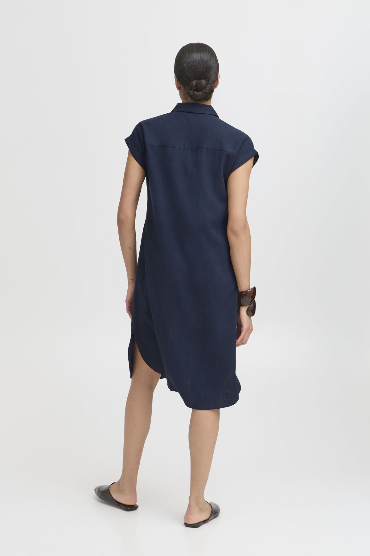 Robe Falakka - B.young | Marine