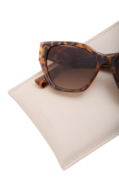 Lunette Wiya B.Young | Tortoise