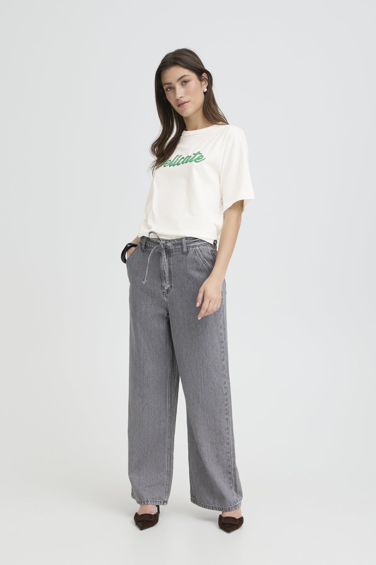 T-shirt Pandinna - B.young | Blanc