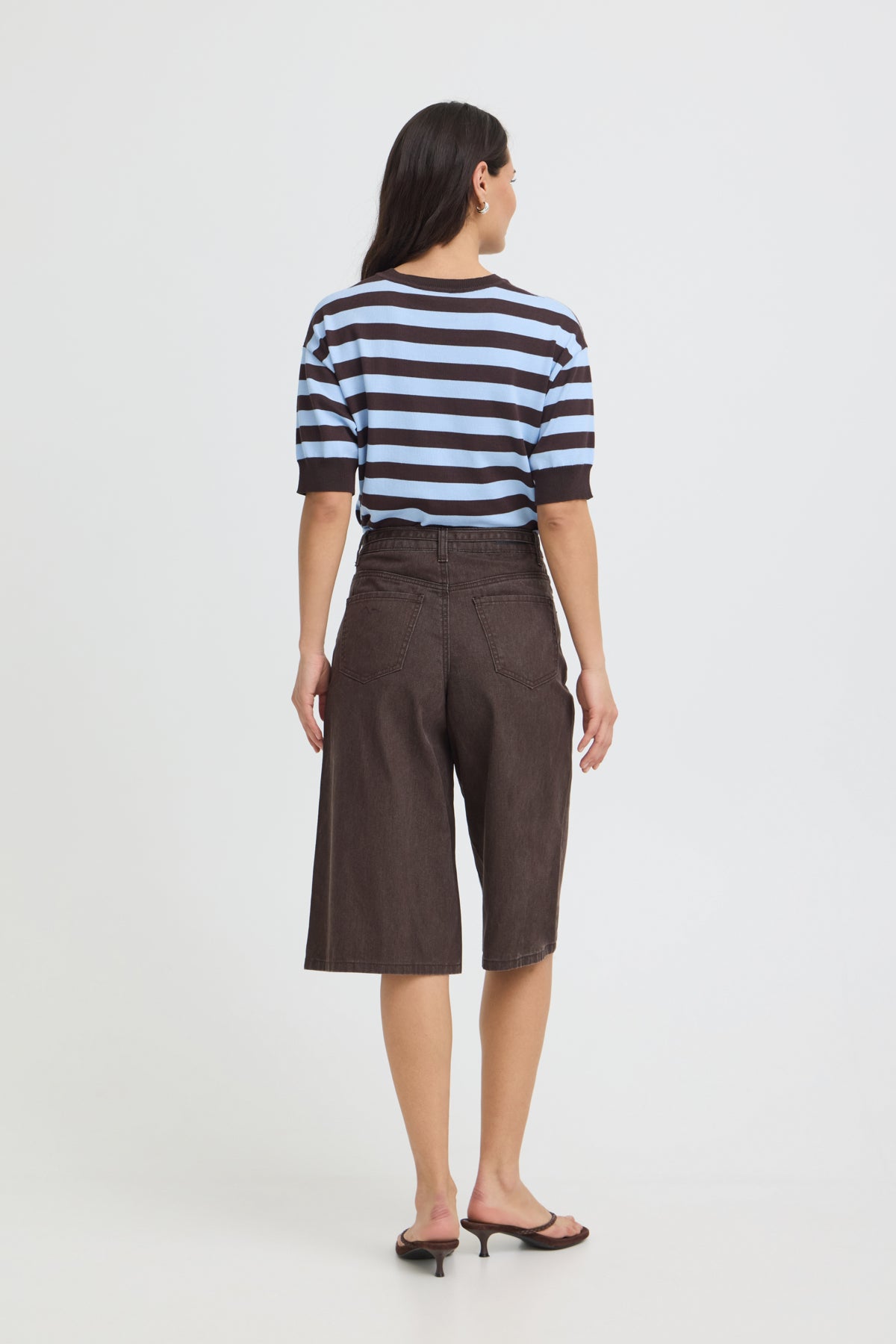 Short Lupina - B.young | Brun